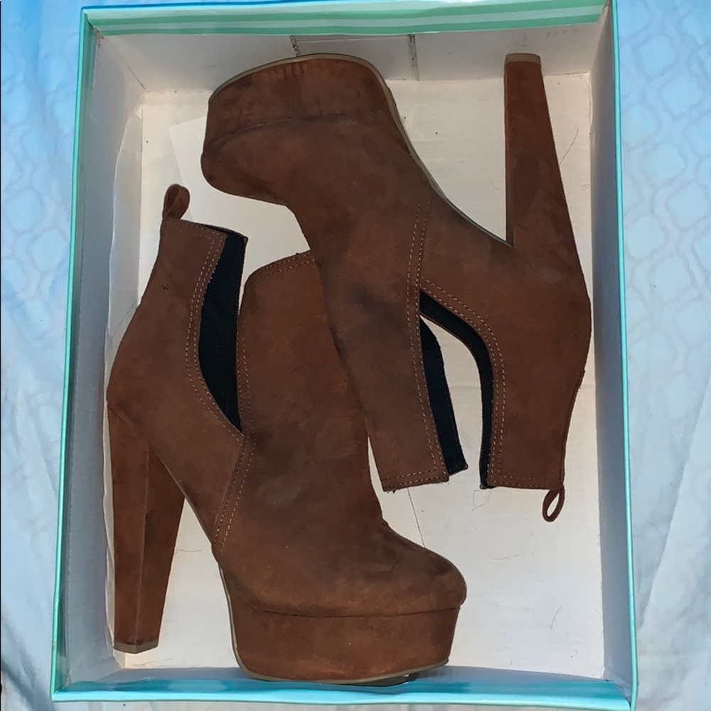 Brown heels